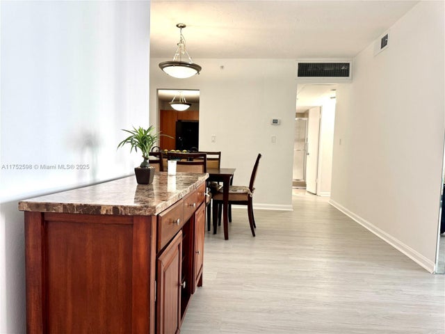 5 of 41 - 3001 S Ocean Dr 645, Hollywood, FL