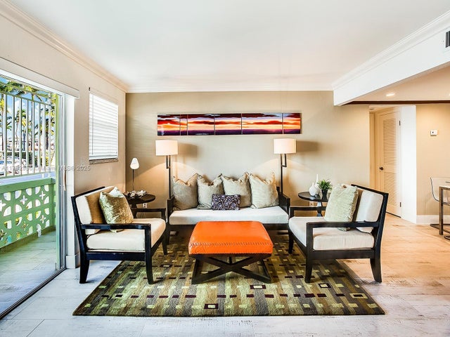 1 of 12 - 518 Euclid Ave 1, Miami Beach, FL