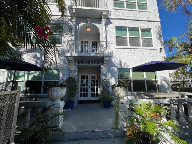 4 of 21 - 1618 Michigan Ave 35, Miami Beach, FL