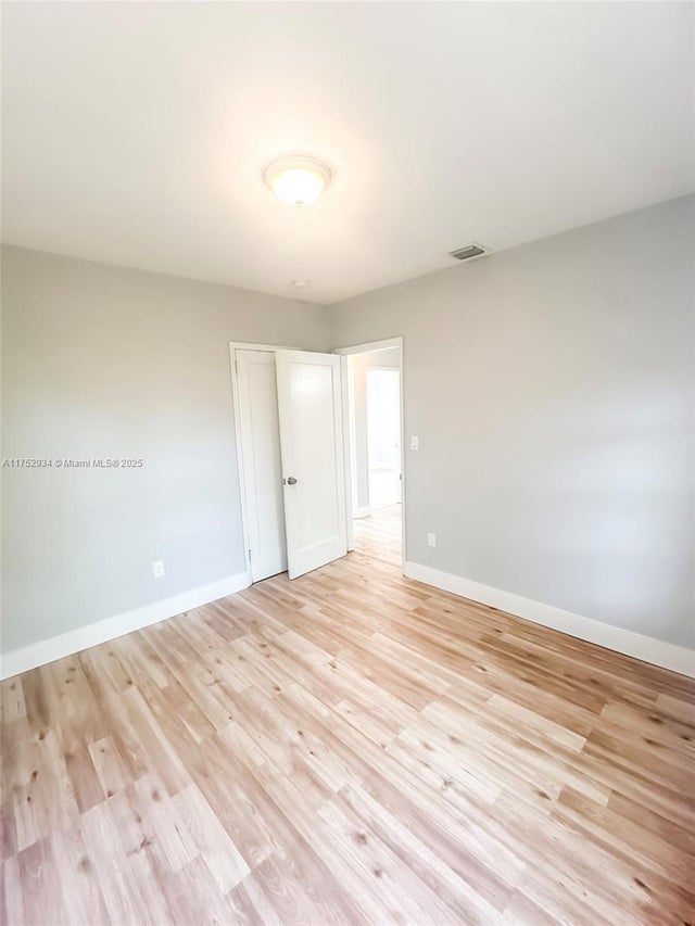 5 of 41 - 14801 Lincoln Blvd, Miami, FL