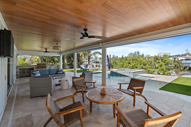 3 of 57 - 504 Bayview Dr, Other City - In The State Of Florida, FL