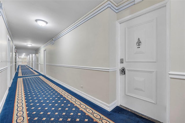 3 of 16 - 5005 Collins Ave 222, Miami Beach, FL