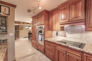 Photo of Listing #A11750796