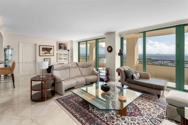 2 of 19 - 3400 Sw 27th Ave 1902, Miami, FL
