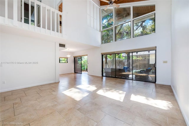 3 of 20 - 9105 Sw 78th Ct, Miami, FL