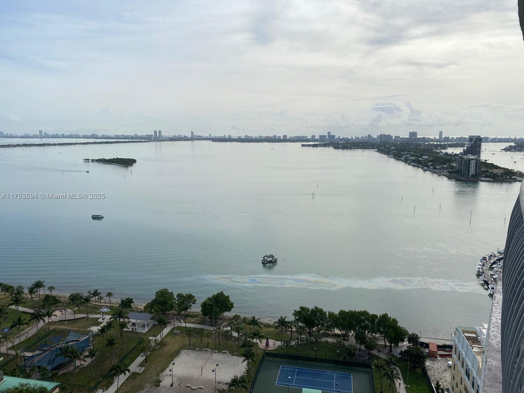 1750 N Bayshore Dr 2905, Miami