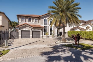 Photo of Listing #A11752016