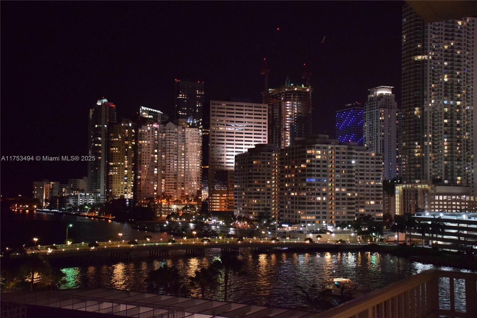 Photo of Listing #A11753494