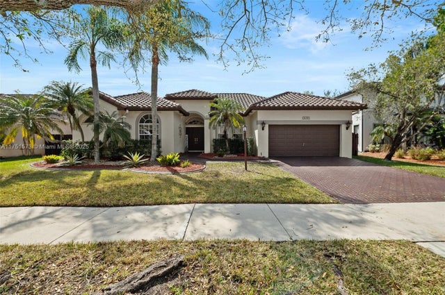 1 of 45 - 16358 S Mariposa Cir S, Pembroke Pines, FL