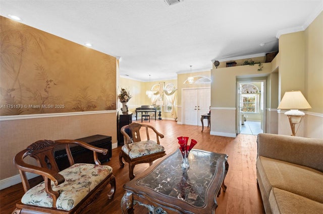 5 of 45 - 16358 S Mariposa Cir S, Pembroke Pines, FL