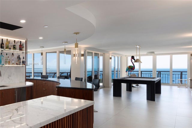 1 of 29 - 2843 S Bayshore Dr P3c&d, Miami, FL