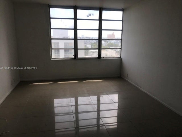 5 of 24 - 1000 West Ave 908, Miami Beach, FL