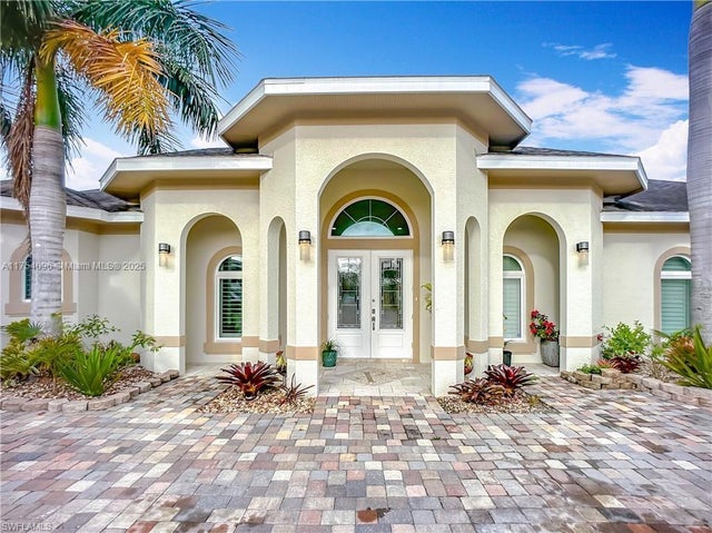 2 of 38 - 7684 County Rd 78, La Belle, FL