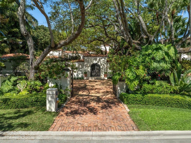 5 of 58 - 1425 W 27th St, Miami Beach, FL