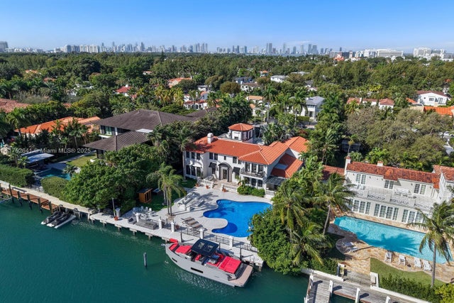 3 of 39 - 3605 Flamingo Dr, Miami Beach, FL
