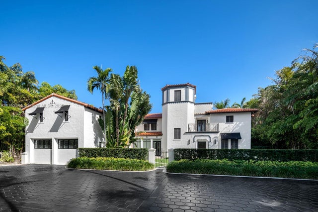 5 of 39 - 3605 Flamingo Dr, Miami Beach, FL