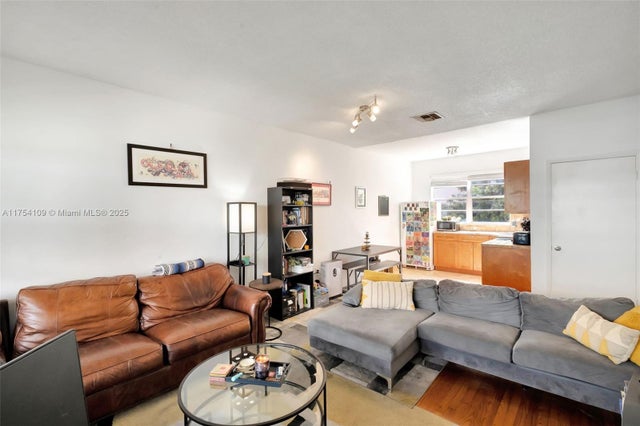 2 of 38 - 6881 Bay Dr 3, Miami Beach, FL