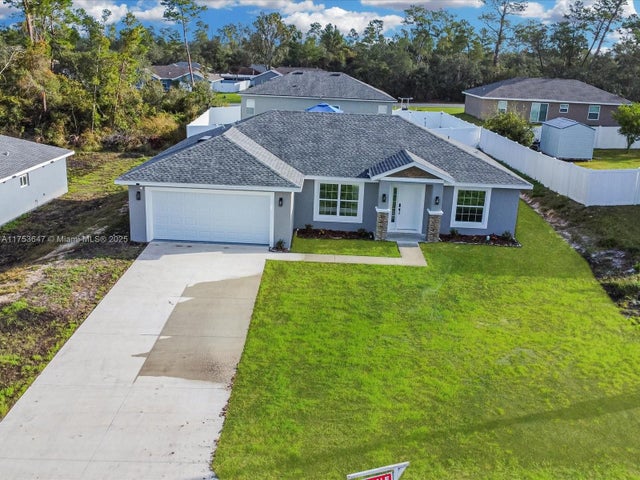 2 of 27 - 16619 Sw 31st Cir, Ocala, FL