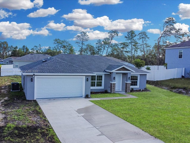 3 of 27 - 16619 Sw 31st Cir, Ocala, FL