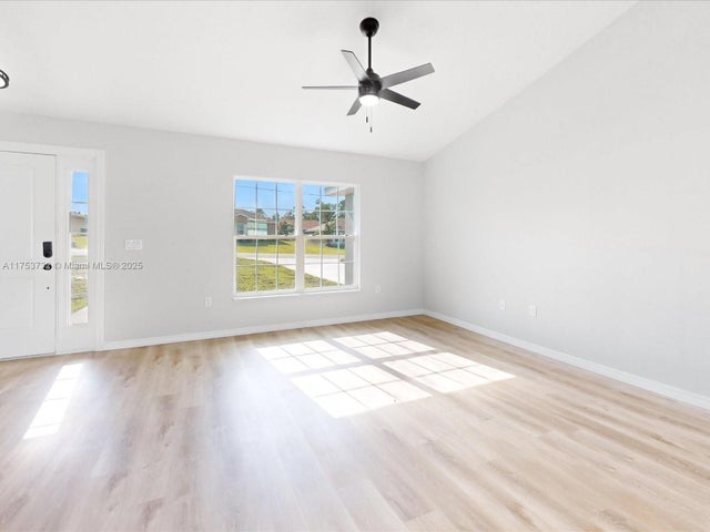 5 of 24 - 16617 Sw 31st Cir, Ocala, FL