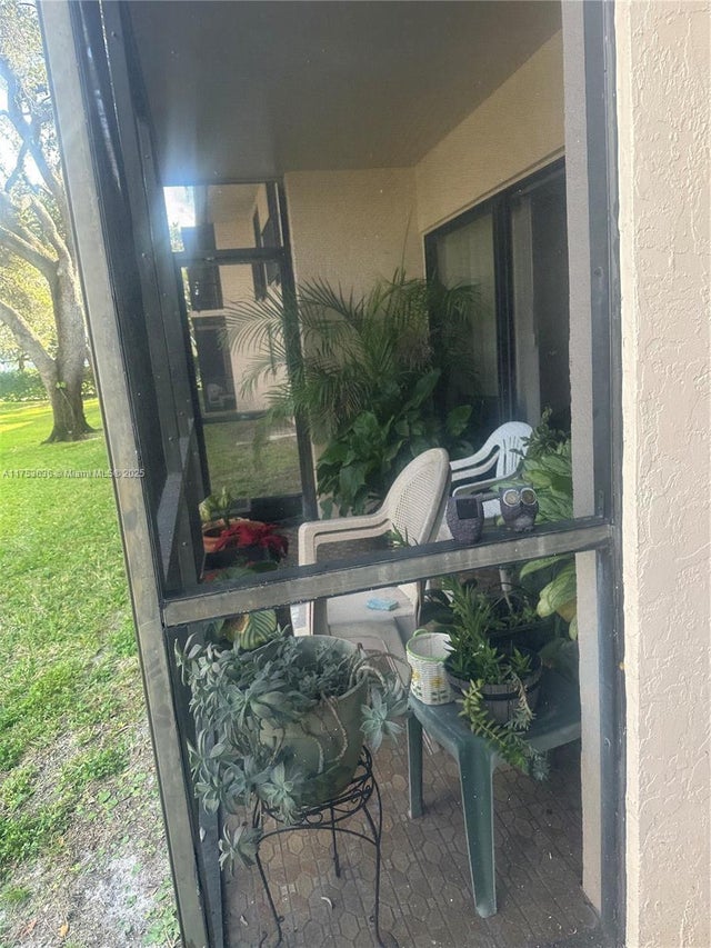 2 of 19 - 5851 Washington St 84, Hollywood, FL