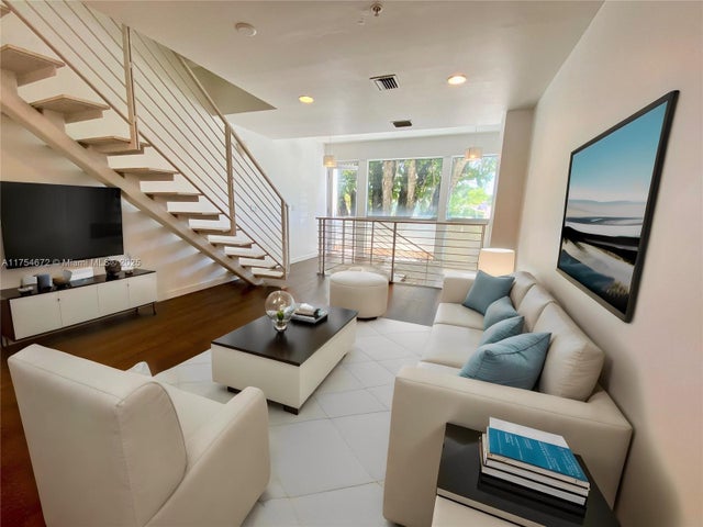 1 of 29 - 1600 Michigan Ave 8, Miami Beach, FL