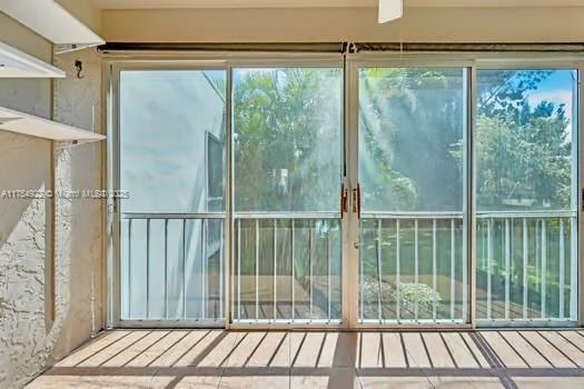 4 of 25 - 8527 Old Country Mnr 508, Davie, FL