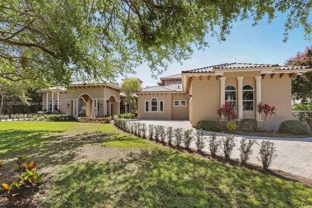 5 of 42 - 7480 Sw 100th St, Pinecrest, FL