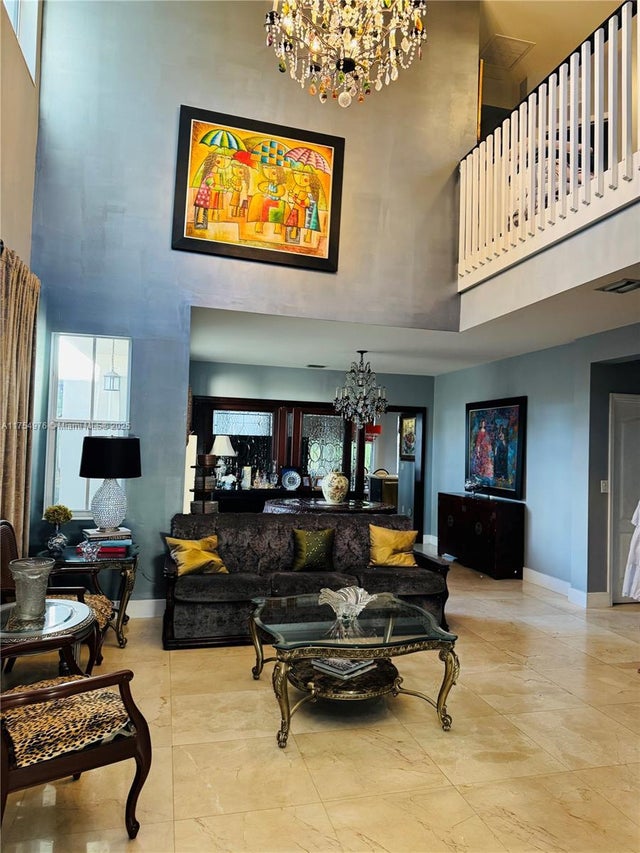 2 of 25 - 7010 Nw 106th Ave, Doral, FL