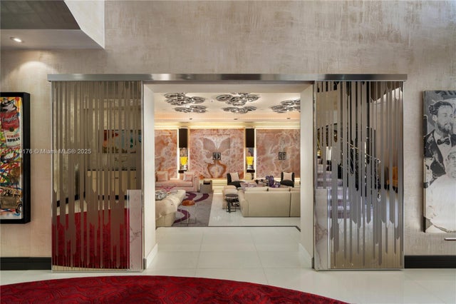 2 of 49 - 1535 W 27th St, Miami Beach, FL