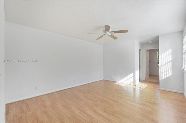 5 of 30 - 11066 Long Boat Dr, Cooper City, FL