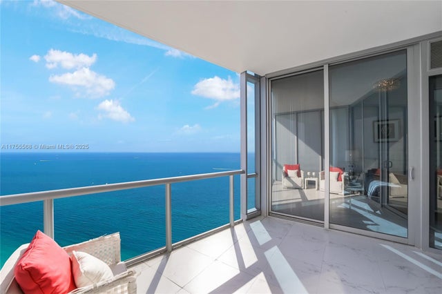 2 of 61 - 17121 Collins Ave 2606, Sunny Isles Beach, FL