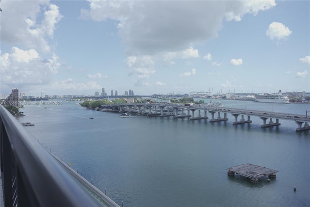 3 of 36 - 555 Ne 15th St 17k, Miami, FL