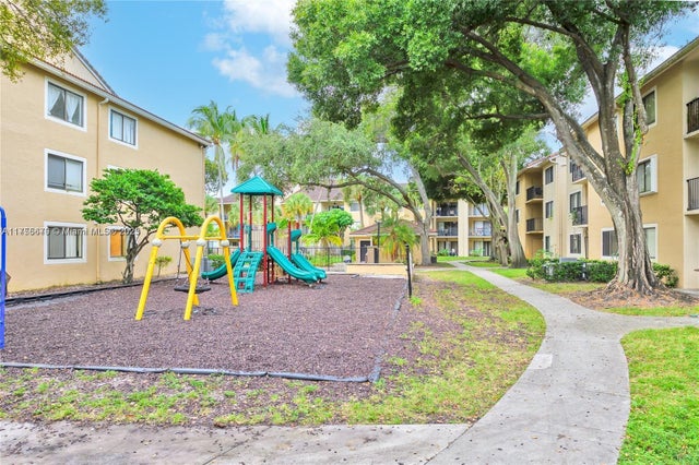 2 of 39 - 9200 W Atlantic Blvd 1422, Coral Springs, FL