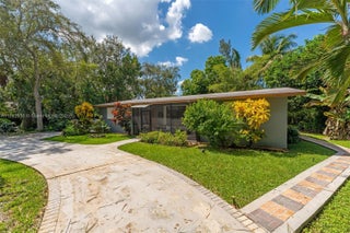 Photo of Listing #A11752530