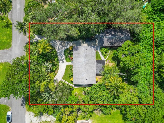 4 of 24 - 22908 Sw 155th Ave, Miami, FL