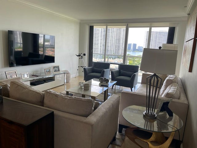 2 of 26 - 4000 Island Blvd 1503, Aventura, FL