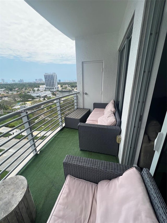 4 of 26 - 1830 Radius Dr 1123, Hollywood, FL