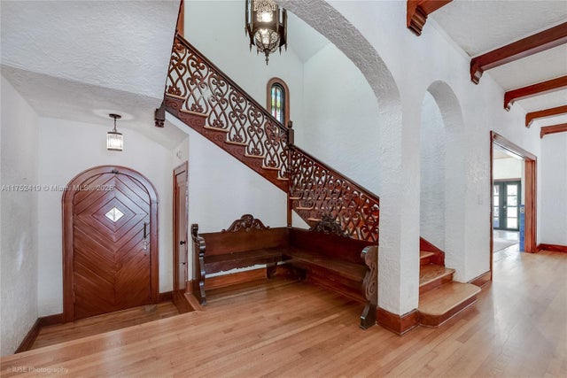 4 of 51 - 1624 Granada Blvd, Coral Gables, FL
