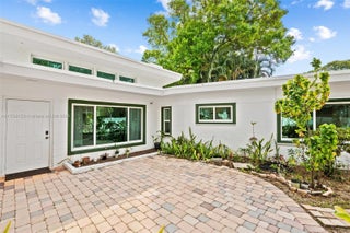 Photo of Listing #A11756153