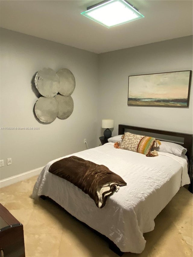4 of 16 - 1830 S Ocean Dr 3609, Hallandale Beach, FL