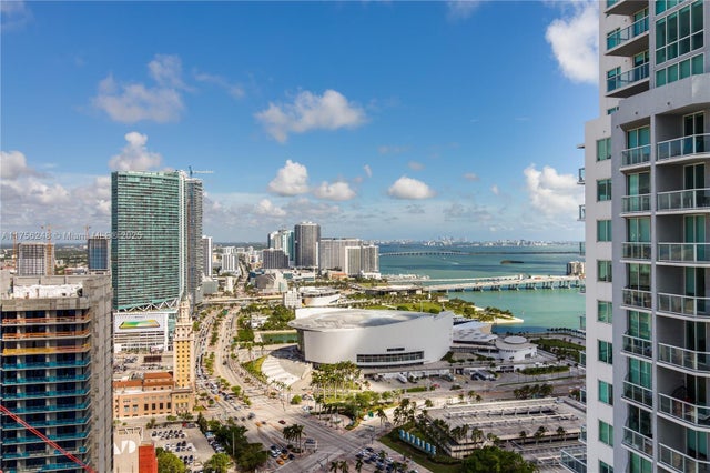 1 of 25 - 253 Ne 2nd St 3702, Miami, FL