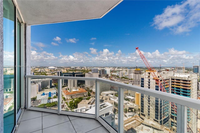 4 of 25 - 253 Ne 2nd St 3702, Miami, FL
