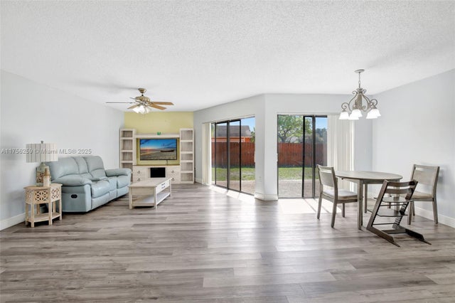 2 of 32 - 16888 Royal Poinciana Dr, Weston, FL