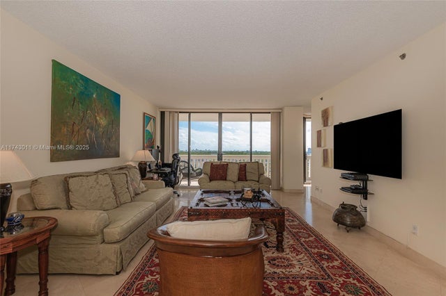 1 of 33 - 2000 Island Blvd 1708, Aventura, FL