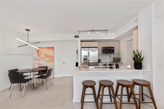 5 of 20 - 4250 Biscayne Blvd 917, Miami, FL