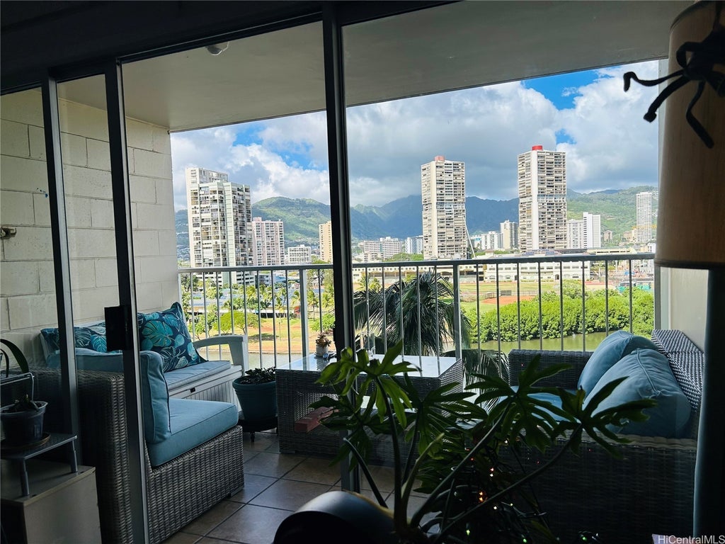 (unit #903) 2211 Ala Wai Boulevard, Honolulu