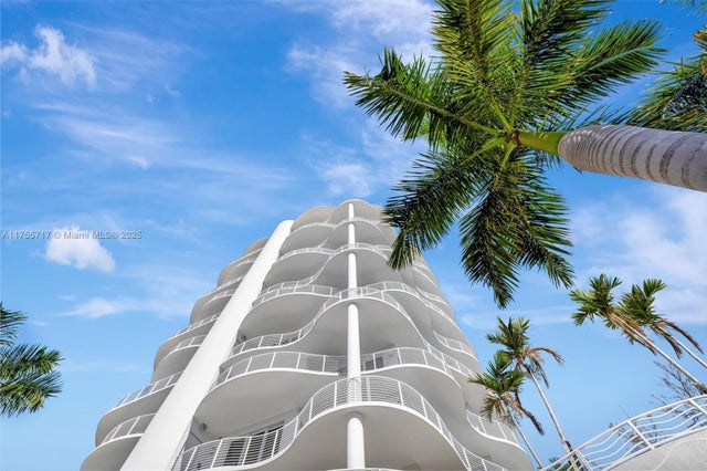 1 of 65 - 612 Bayshore Dr 301, Fort Lauderdale, FL