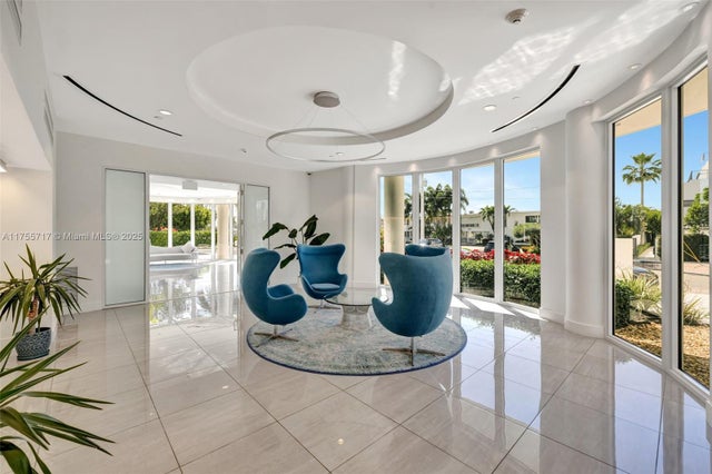 4 of 65 - 612 Bayshore Dr 301, Fort Lauderdale, FL