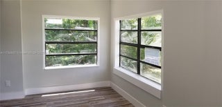 Photo of Listing #A11756905